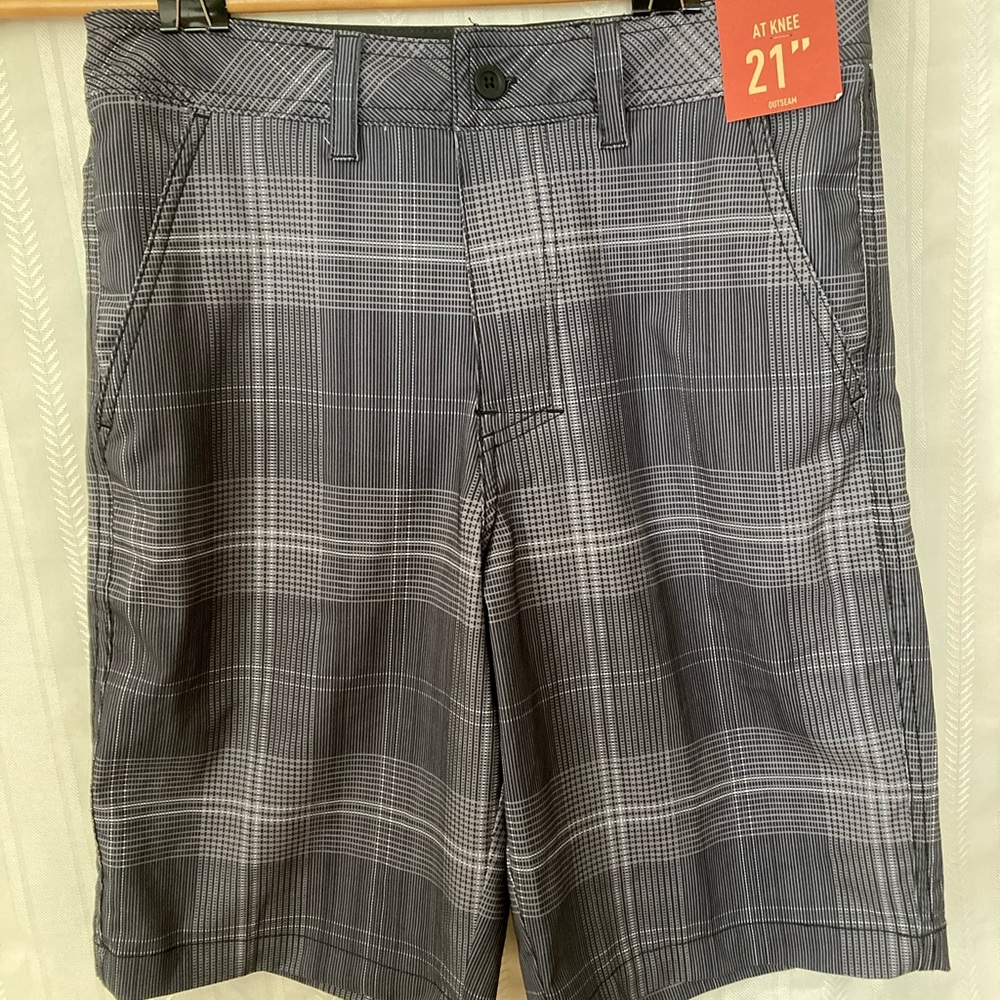 Mossimo Men’s Swim Shorts, NWT, size 28, 21” outseam at knee, grey plaid